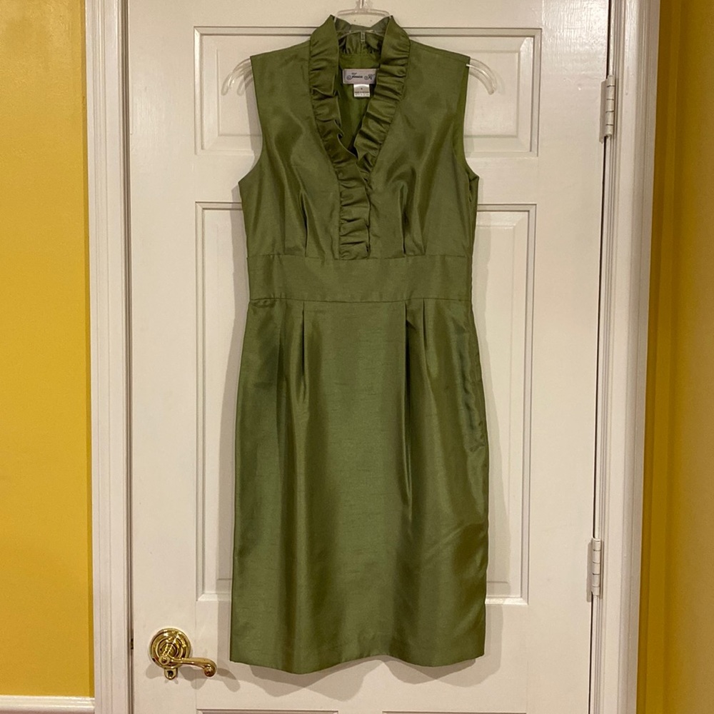 NBW Jessica H Satin Green Dress Size 6